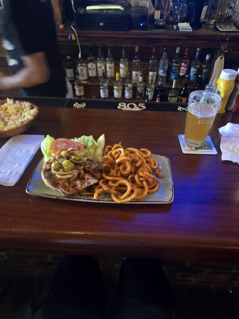 Hink's Bar & Grill