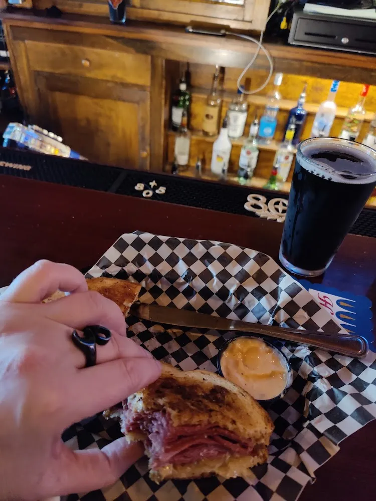 Reuben Sandwich OH so Big